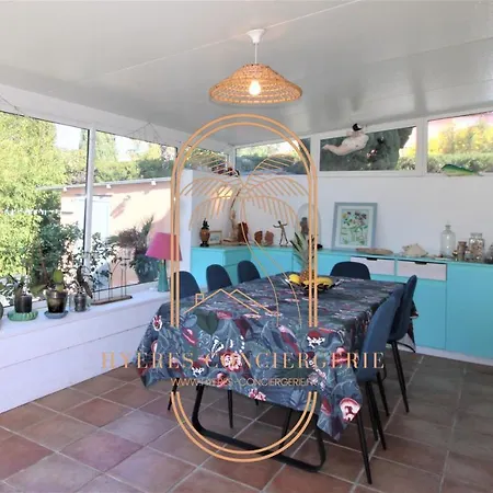 Villa La Quietude-villa T4 Costebelle Plage Almanarre By Hc *